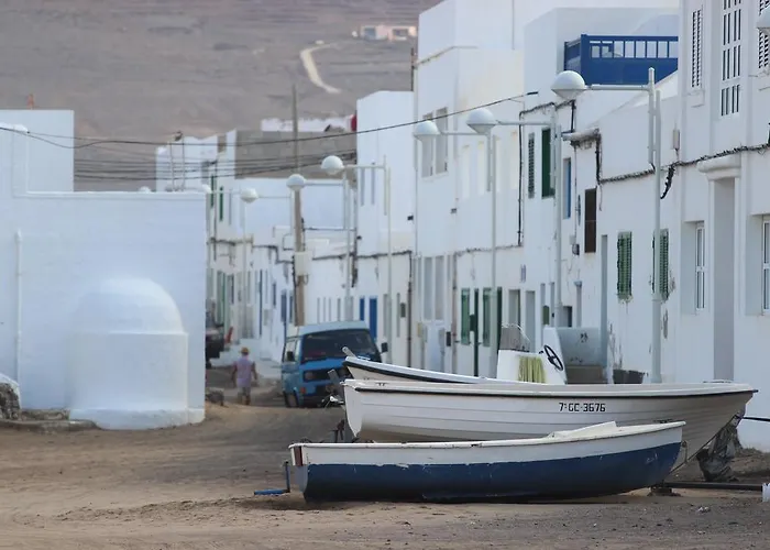 Semesterbostad Absolute Beachfront House Ii Famara