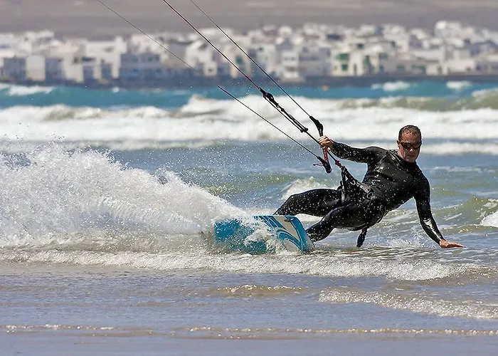 Semesterbostad Absolute Beachfront House Ii