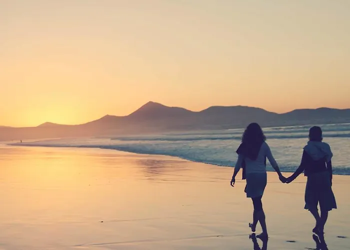 Semesterbostad Absolute Beachfront House Ii